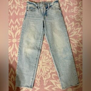 Old Navy Light Wash Women's Boyfriend Jeans
